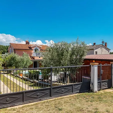 Apartmán Petar-1 By Interhome *
