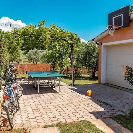 Apartmán Petar-1 By Interhome *